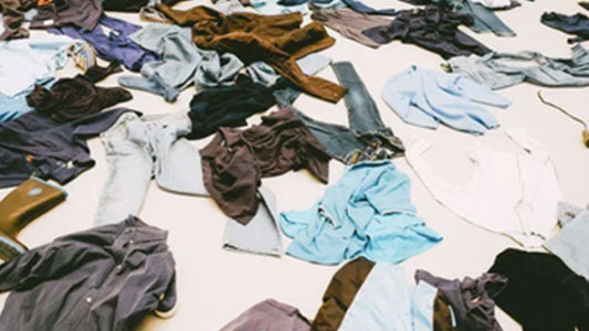 DE LA FAST FASHION À LA SLOW FASHION : VERS UNE MODE DURABLE