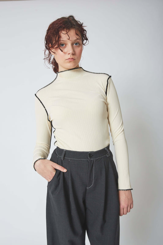 TOP SURJET BEIGE