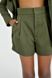 SHORT ELOUERA