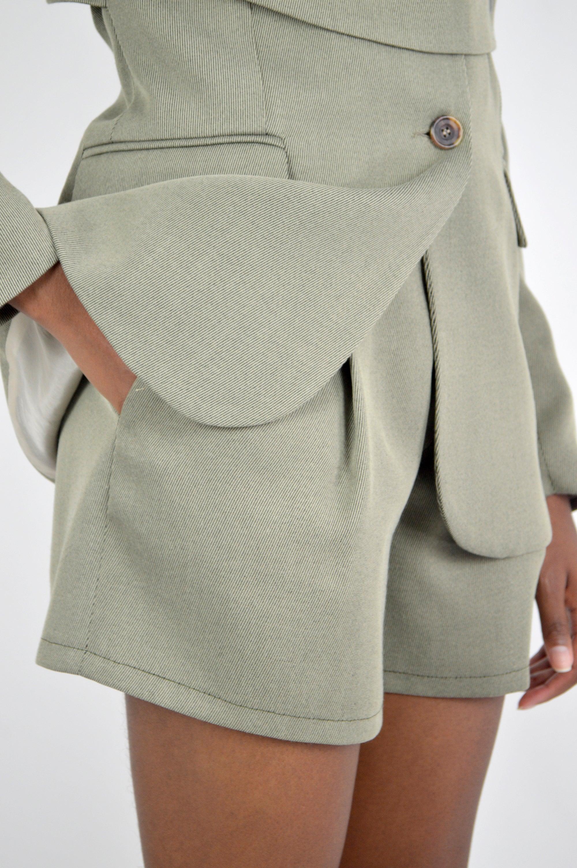 SHORT ELOUERA